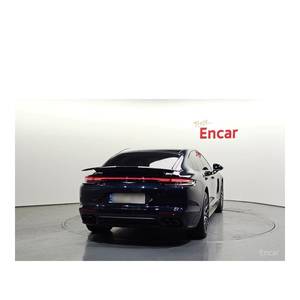 Porsche Panamera 4.0 GTS 2023 con Volante a la Izquierda, Asientos de Cuero, Cámara Trasera, Solo 19,457 km de Kilometraje - Product Image 4