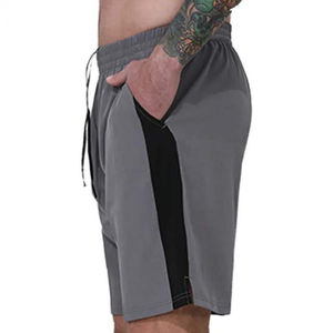 Shorts de course pour hommes sur mesure avec poche zippée, en polyester, décontractés, personnalisés, pour le sport. - Product Image 3