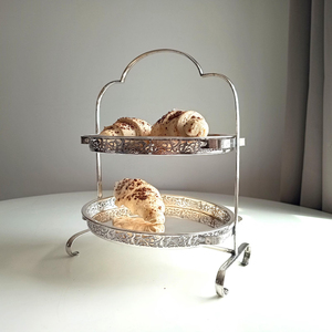 Round Shape Metal <b>Cake</b> Stands Silver Color Single <b>Tier</b> Display Stand Wedding Birthday Party Use Handmade <b>Cake</b> Stand Round Shape - Product Image 5