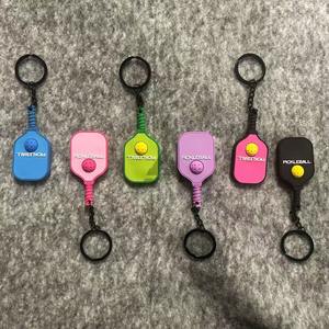 Llavero de Pickleball de Goma Suave y Duradera con Logotipo Personalizado, Tamaño Personalizado, Regalo Promocional OEM, Empaque Personalizado, Venta al Por Mayor - Product Image 1