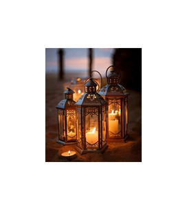 Colección de Faroles de Playa, Portavelas Náuticos, Decoración Costera, Armonía en el Retiro Costero - Product Image 1