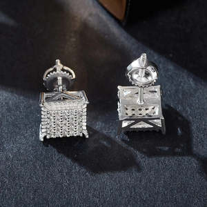 ต่างหูเม็ดเดี่ยวฮิปฮอปเพชรสำหรับปลูกในห้องปฏิบัติการสีขาวทอง14K ทรงสี่เหลี่ยมประดับเพชรแนวเจ้าหญิงตัดกลับ - Product Image 2