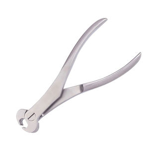 Coupe-fils et coupe-aiguilles manuels de précision en acier canulé, certifiés CE pour des procédures chirurgicales précises, approuvés CE par Grip Surgical - Product Image 5