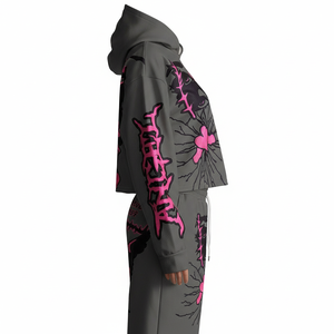 Ensemble deux pièces streetwear éco-responsable pour femme : crop top et pantalon jogger coupe ample, motif imprimé au laser, Spandex/Polyester - Product Image 4