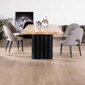 Table à manger Vandana Ivory Sense Large 260cm en acacia avec pieds en métal plissé noir Audacio - Product Image 6