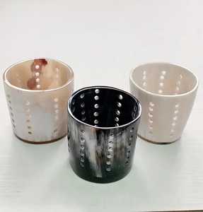 Portavelas de Cuerno Hecho a Mano con Forma Redonda para Decoración del Hogar - Product Image 3