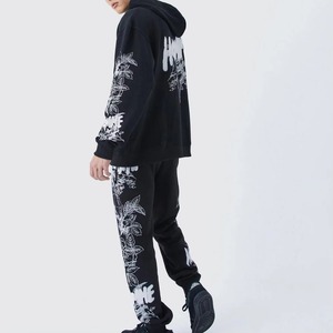 Conjunto de Chándal de Algodón Suave con Capucha de Marca Privada, Estampado Flocado, Estilo Lavado Ácido, Logotipo Impreso, Jogger Suave, Ropa Urbana Premium - Product Image 3