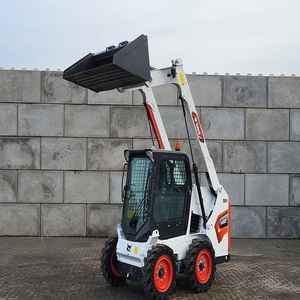 Chargeuse compacte Bobcat S510 commerciale offrant de fortes performances hydrauliques, une utilisation facile et une grande productivité - Product Image 1