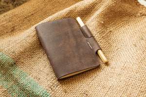 ซองใส่สมุดบันทึกหนังแท้สไตล์วินเทจ แบบเติมได้ สำหรับจดบันทึกประจำวัน รุ่น NBC-0105 - Product Image 2