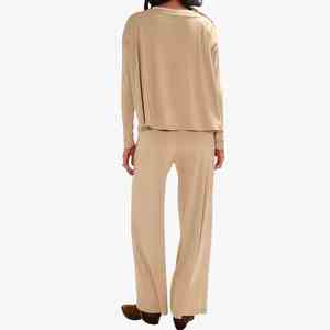 Ensemble 2 pièces élégant pour femme en maille beige, haut à manches longues et pantalon large, coupe décontractée, idéal printemps-été, collection jersey – Grande Vente - Product Image 2