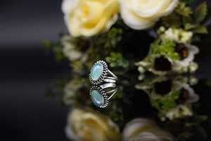 Anillo de Calcedonia Azul Natural con Engaste de Plata de Ley 925, Joyería Moderna y Elegante para Mujer, Venta al Por Mayor - Product Image 4