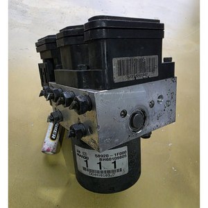 Pièces détachées auto Inde d'occasion 58920-1F000 MANDO Pompe hydraulique ABS compatible Kia Hyundai Testée pièces auto coréennes - Product Image 1