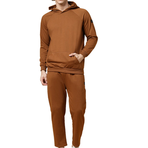 Conjuntos Deportivos Personalizados de Invierno para Hombre, Color Sólido, Ecológicos, 100% Poliéster, Ligeros, Transpirables, con Cordón Ajustable - Product Image 1