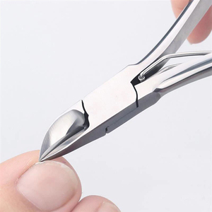 Outils de soin des pieds en acier inoxydable, coupe-ongles, pince à ongles incarnés, instrument de pédicure pour les cuticules des pieds - Product Image 1