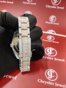 Montre-bracelet en diamant Moissanite VVS de haute qualité mouvement automatique en acier inoxydable de style Hip Hop glacé avec fenêtre à cadran en verre - Product Image 5