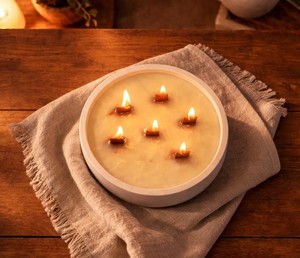 Vase à bougie en céramique haut de gamme, design large en forme de bol, mèche en bois, multifeu, longue durée de combustion, finition mate lisse, décoration d'intérieur de luxe - Product Image 2