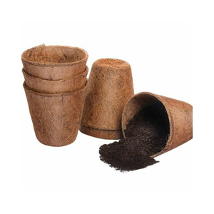 Pot en fibre de coco PureGrow, innovation durable pour le jardinage - Product Image 1