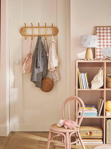Nouvelle Arrivée Porte-Manteau Mural en Rotin Tressé Fait Main, Organisateur Décoratif en Bois pour Entrée, Chambre d'Enfant et Crèche - Product Image 6