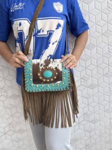 Sac à main à franges en peau de vache Turquoise Stone Sling Bag Gypsy Boho Hair On Hide Fur Vintage Handmade Western Style Bag Multi Uses Bags - Product Image 4