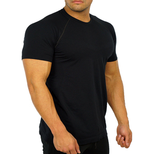 เสื้อยืดแขนสั้นผู้ชายสีดำ ทรงเข้ารูป แห้งเร็ว คอโอ แบบลำลอง สีพื้น - Product Image 2