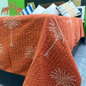 Couvre-lit en coton imprimé à la main élégant, motif palmier, Kantha, pour toutes les saisons, pour un usage domestique - Product Image 2