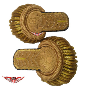 Épaulettes à franges KEW en or massif, brodées à la main, écologiques, style Napoléonien, personnalisables, vintage français, de luxe, pour défilés et cérémonies - Product Image 1