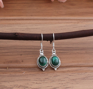 Boucles d'oreilles pendantes en malachite verte naturelle, perles rondes en argent sterling 925, bijoux en pierres précieuses authentiques pour femmes, luxe pour les fêtes - Product Image 2