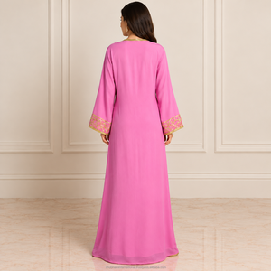 Abaya longue élégante en spandex pour femmes avec col orné léger et coupe fluide pour les événements et célébrations formels - Product Image 4
