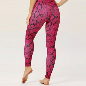 Ensemble de yoga pour femme, dernière tendance, léger, uni, écologique, respirant, taille haute, 2 pièces, longueur intégrale, pour la salle de sport et l'entraînement - Product Image 6