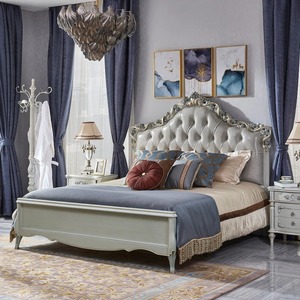 Elegante Cama King Size Estilo Francés con Tapicería Acolchada y Cabecera Curva, Muebles de Dormitorio de Madera Antigua - Product Image 4