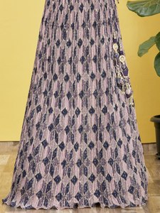 Ensemble jupe et choli Lehenga géométrique violet brodé Zari, taille haute, longueur ras du sol, coupe trapèze, tenue traditionnelle indienne pour femme - Product Image 5