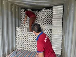 Fournisseur vietnamien de film étirable PE Prix d'usine et tailles personnalisées disponibles - Product Image 2