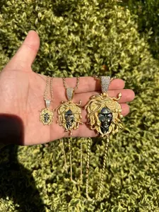 จี้หัวเมดูซ่าเงินแท้ 925 ชุบทอง ประดับเพชร สร้อยคอเมดูซ่าทรงผมงู สไตล์ฮิปฮอป เครื่องประดับตำนานเทพเจ้ากรีก ของขวัญ - Product Image 4