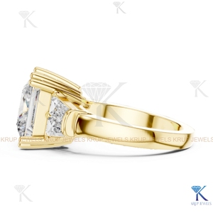 Anillo de Compromiso de Oro Sólido con 5 Diamantes CVD Cultivados en Laboratorio, Corte Princesa y Baguette - Product Image 3
