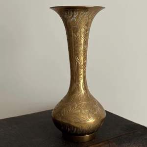 Nuevo Florero de Metal Estilo Antiguo Moderno, Florero de Mesa Personalizado Hecho de Latón a Precio Económico - Product Image 4