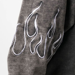 Sweat à capuche oversize en coton délavé pour homme avec imprimé flamme sur les manches, coupe classique, style décontracté, idéal pour l'automne - Product Image 6