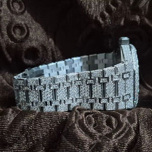 Montres Moissanite de haute qualité pour hommes avec bracelet en acier inoxydable Mouvement à quartz Parfait pour la fête et l'usure quotidienne pour la vente à l'exportation - Product Image 1