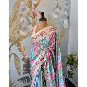 Sari imprimé numérique exquis avec des broderies, magnifiques robes - Product Image 2