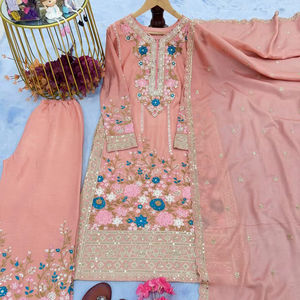 Conjunto de Pantalones Palazzo Bordados en Seda Chinon Royal Bloom – Colección Festiva Premium - Product Image 1