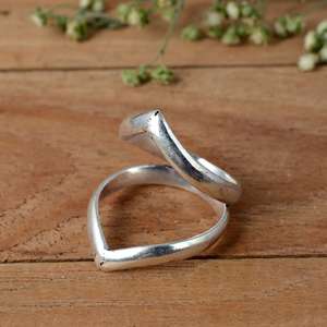 Handmade 925 Sterling <b>Silver</b> Arthritis Splint <b>Ring</b> Minimalist Polished Chevron V Design <b>Adjustable</b> Joint Support - Product Image 3