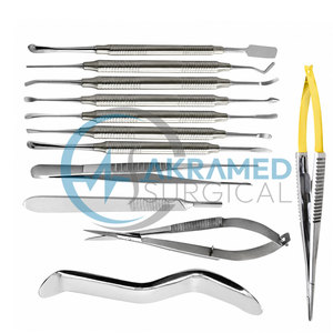 Kit d'instruments de micro-chirurgie péri-dentaire premium en acier inoxydable pour implants, avec porte-aiguille Castroviejo, certifié CE - Product Image 3