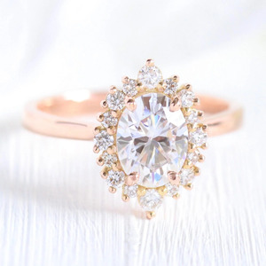 แหวนหมั้นเพชรรูปวงรีสีโรสโกลด์ประดับเพชรแล็บโกรว์ - Product Image 1