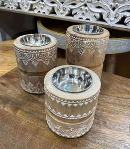 Quemador de Incienso de Sándalo Hecho a Mano con Incrustaciones Geométricas y Detalles Metálicos, Uso Religioso, Difusor Aromático para Todas las Estaciones - Product Image 2