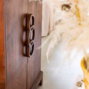 Buffet en bois d'acacia Vandana Radiant Maxima - Product Image 4