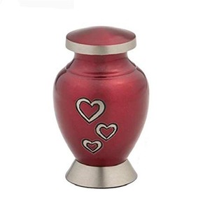 Vase de table en aluminium violet de la collection Bright, motif papillon, finition mate, forme souvenir, fait main, traditionnel - Product Image 5