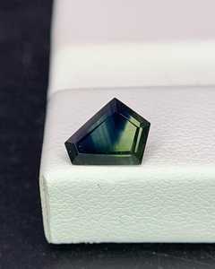 Saphir naturel de forme fantaisie, pierre précieuse à facettes, pierre en vrac pour la fabrication de bijoux, fournisseur en gros ZUBEDA GEMS JEWELLRY Third - Product Image 4