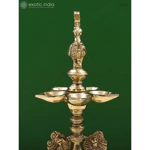 Lámpara de pavo real de latón de 12 pulgadas hecha a mano (lámpara Annam) Artículo de decoración para el hogar hecho en India - Product Image 1