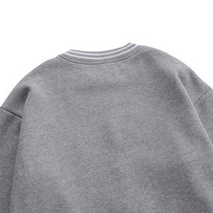 เสื้อสเวตเตอร์คอกลมผ้าฝ้ายขนาดใหญ่สำหรับผู้ชายเสื้อสเวตเตอร์สไตล์ไม่ซ้ำใครดีไซน์ทันสมัยออกแบบได้ตามที่ต้องการ - Product Image 2