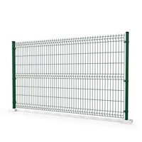 Panneau de clôture en treillis soudé incurvé 3D, galvanisé, revêtu de PVC, à plis triangulaires en V, pour la sécurité des aéroports, des écoles et des jardins