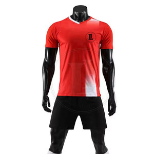 Uniforme de football respirant de qualité supérieure 100% polyester, service OEM, couleur et taille personnalisées, vente chaude, nouvelle arrivée, vêtements de sport - Product Image 6